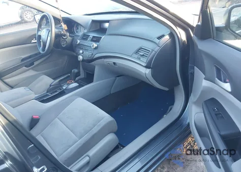 2009 Honda Accord 2.4 Lx z USA, uszkodzony, nr VIN 1HGCP26399A093664